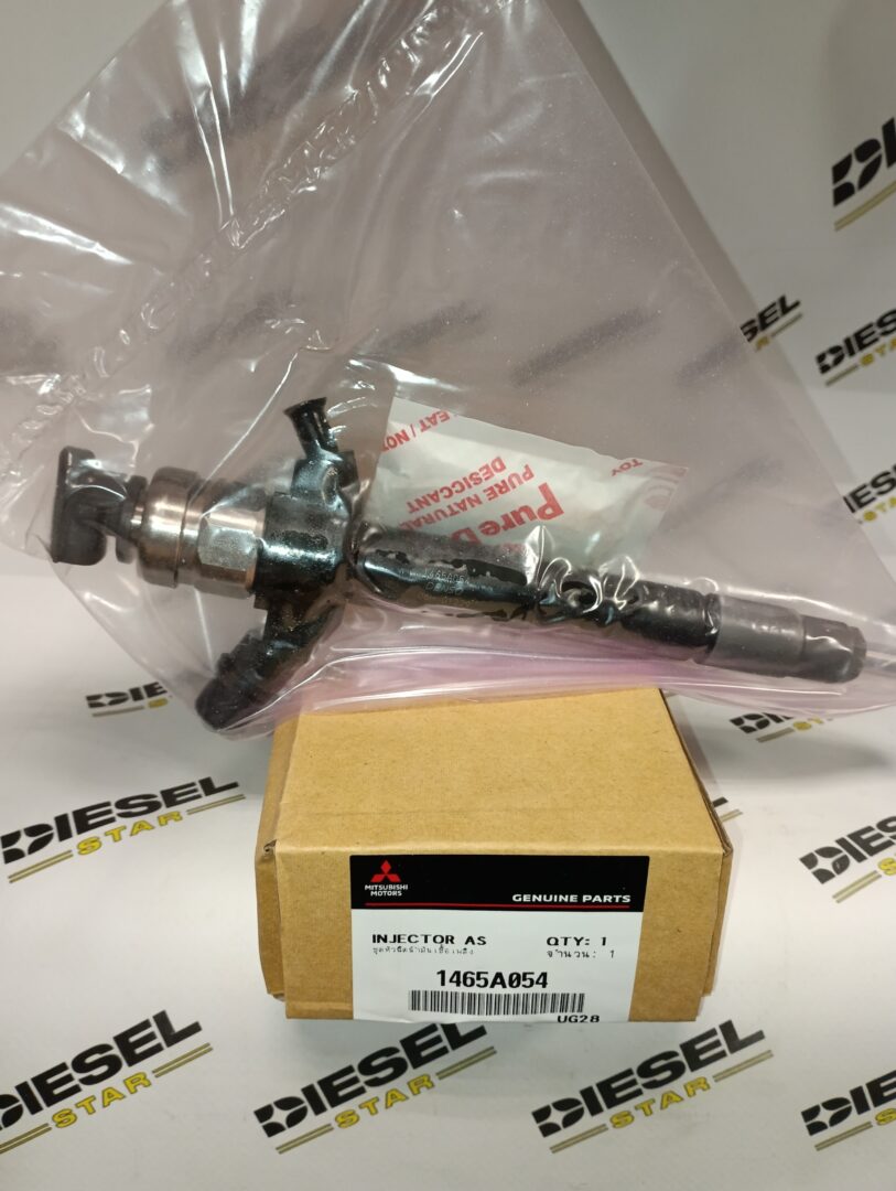 Форсунка 4M41,1465A054, 095000-5760 Форсунка 4M41,1465A054, 095000-5760